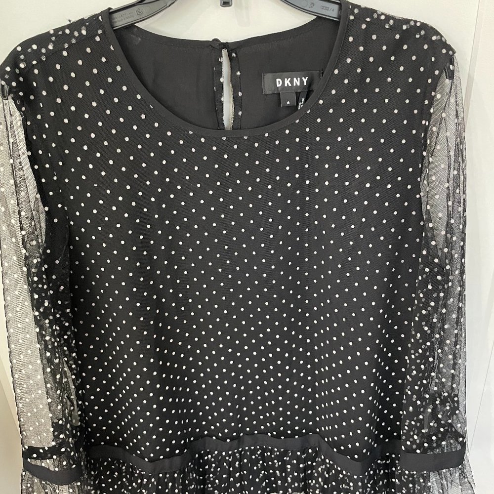 dkny black and white   polka dot blouse for summer